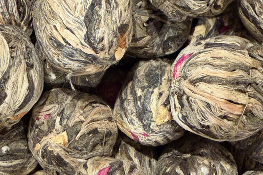 Hand-tied flowering tea
