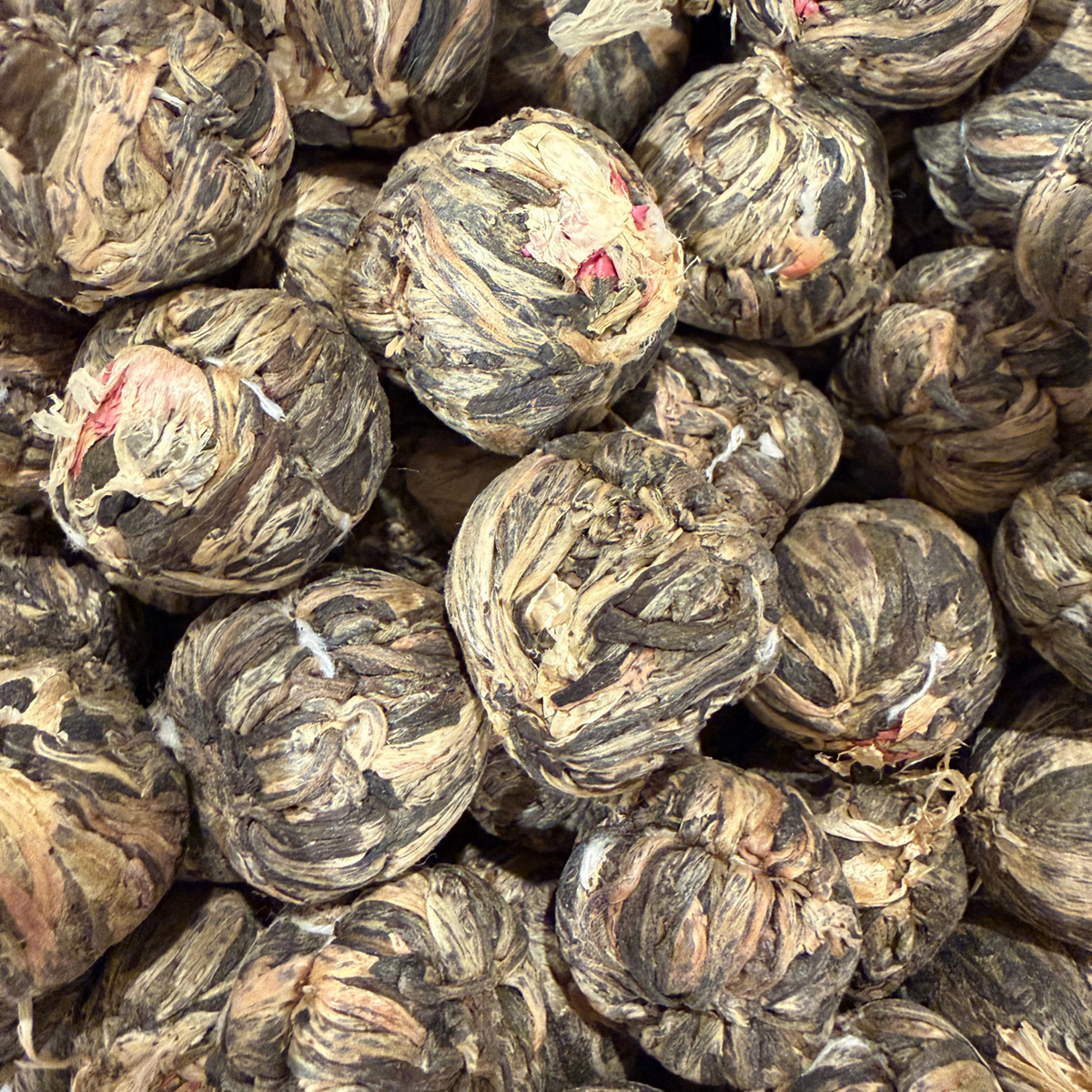 Oolong Mystère Flowering Tea from Porter Hill, blossoming and layered