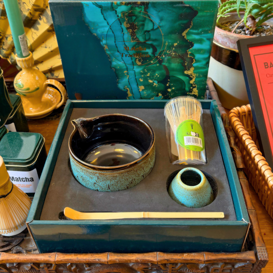 Yoko Traditional Matcha Set
